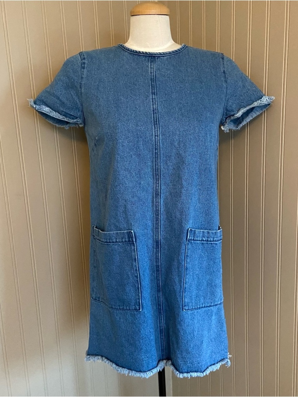 Y2K Super Cute Forever 21 Raw Edge Denim Mini Dress Women’s Size Medium